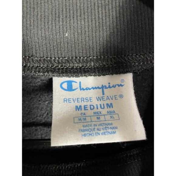 Champion Reverse Weave Black‎ Crewneck Sweatshirt Medium Embroidered Logo - Picture 2 of 8